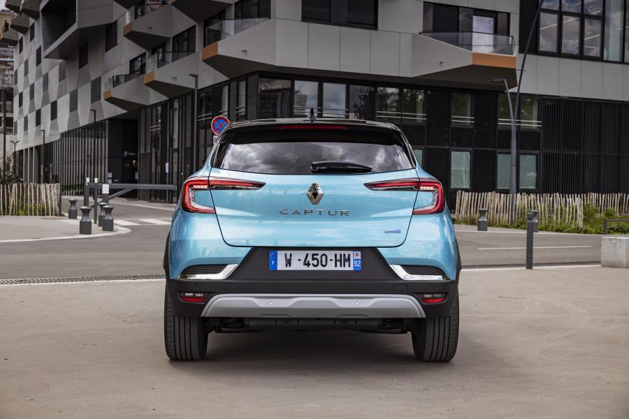  Renault Captur E-TECH 2020 года  (WW) (фото 27 из 42)